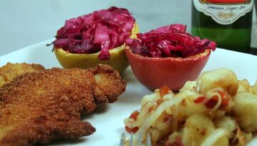 Entertain-Like-a-Gentleman-Oktoberfest-Meal