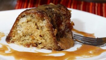 Caramel-Apple-Bundt-Cake-1