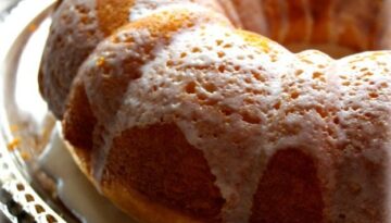 Moist Lemon Bundt Cake
